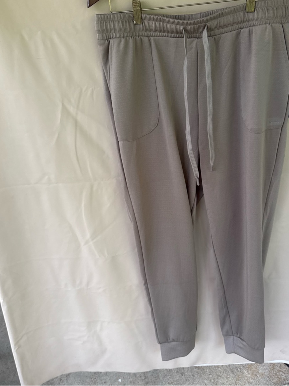 BearPaw Light Gray women’s Drawstring Joggers